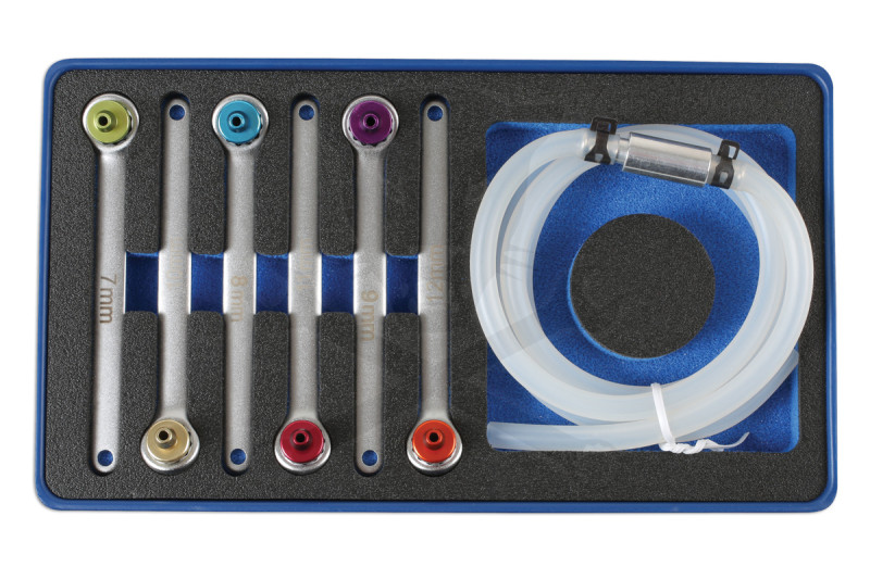 Féklégtelenítő kulcs készlet tömlővel 6 db-os + szelepes tömlő -TS20