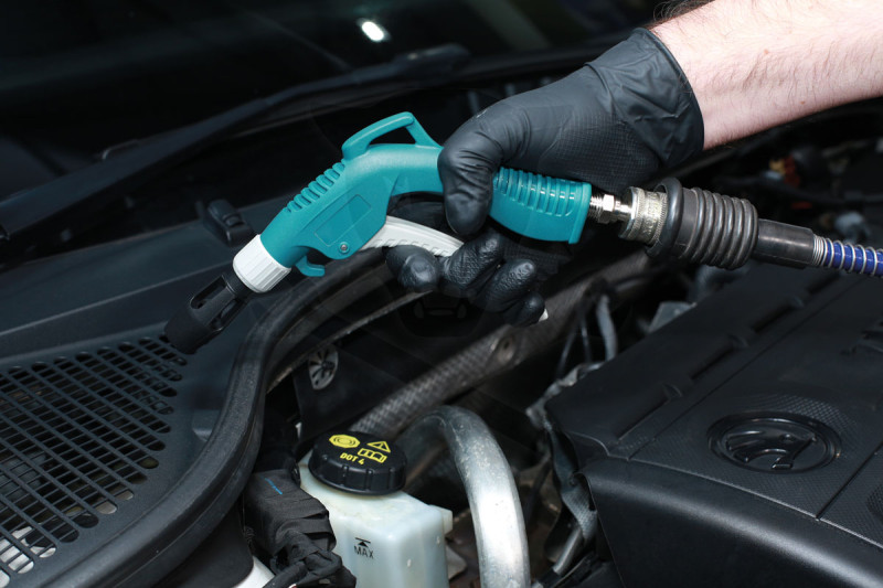 Lefújó pisztoly profi 9 db-os készlet spec. gyorscsatis cserélhető fejek