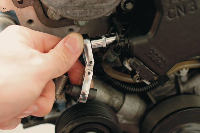 Crowa racsnis kulcs 1/4" mini "zsebracsni" 2+2 funkciós- csuklós