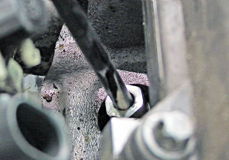 Izzítógyertyafurat-tisztító készlet M8x1.0 + M9x1.0