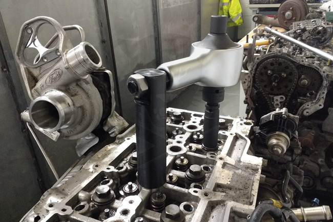 Nyomatéksokszorozó adapter készlet Ford EcoBlue 2.0 liter Dízel motorhoz