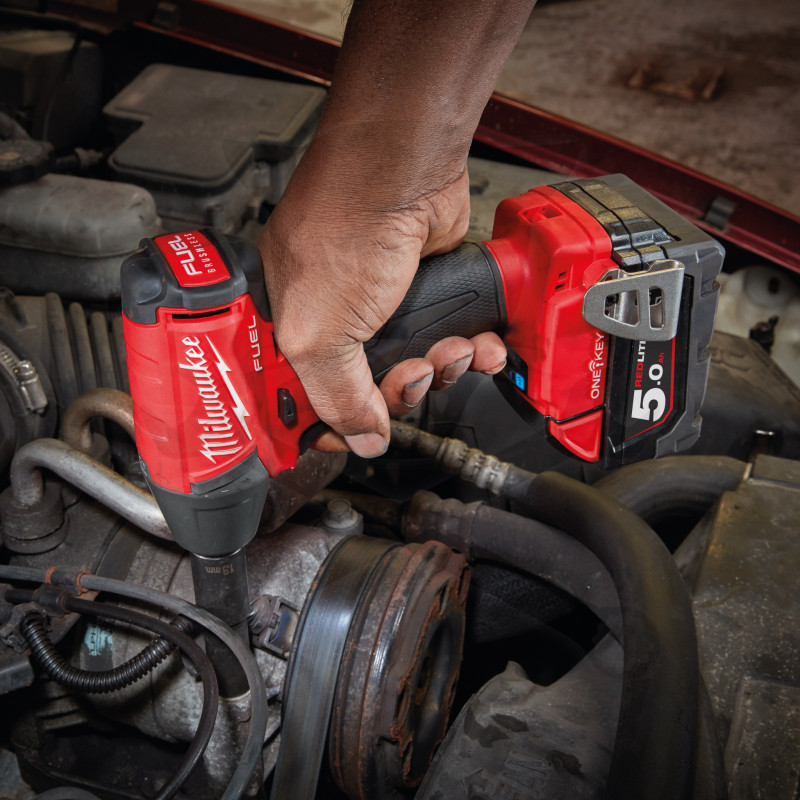 Ütvecsavarozó, akkus 18V 1/2", akku nélkü, b. gyür - Milwaukee (M18 ONEIWF12-0X)