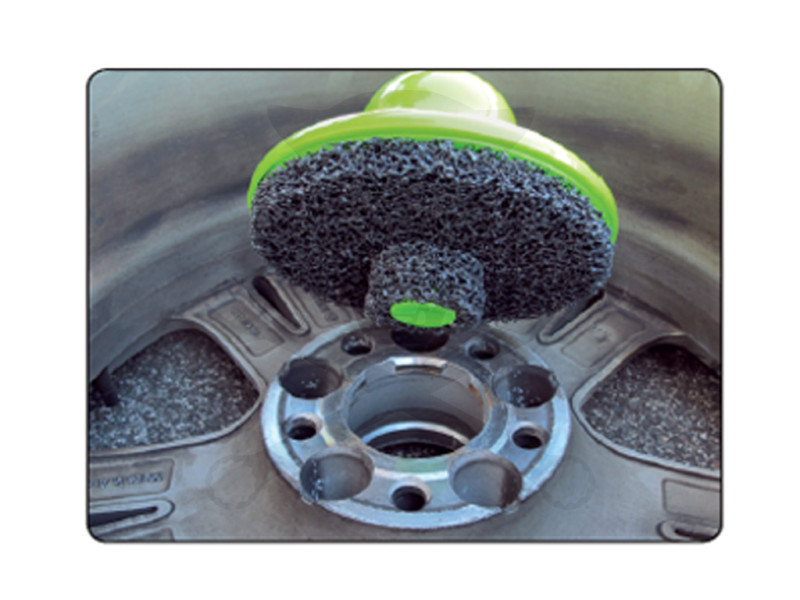 Tisztítókorong - négertárcsa befogó 160 x 75 mm + 1 db tárcsa készlet