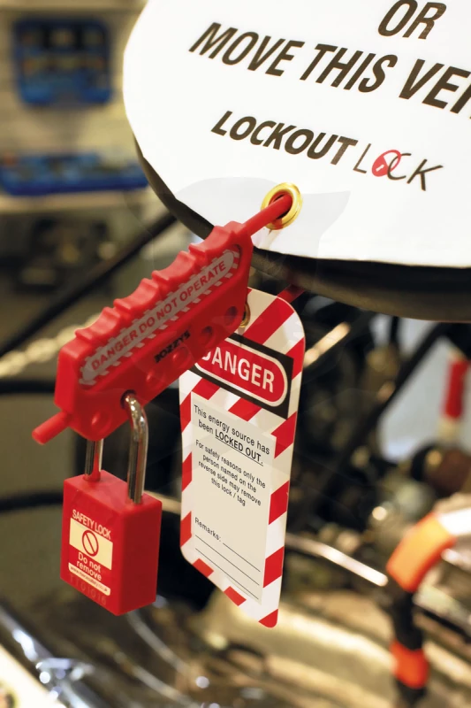 Biztonsági címke - ANGOL feliratos - Do Not Operate