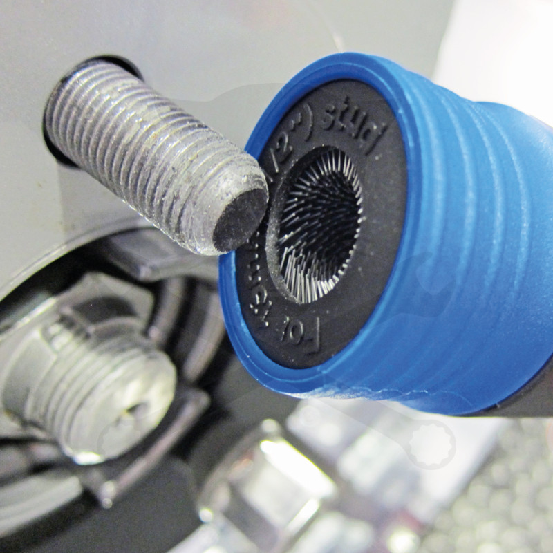 Kerékcsavar és tőcsavar menet-tisztító 6+2 db-os készlet - Laser Tools