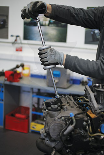 Kerékagylehúzó-hoz csúszó kalapács 2.2 kg - 5/8" 18 UNF menet - Laser