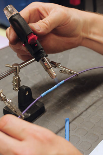 Zsugorcső készlet - színes 162 db-os + gázos zsugorpisztoly készlet