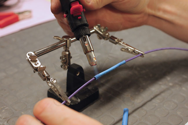 Zsugorcső készlet - színes 162 db-os + gázos zsugorpisztoly készlet