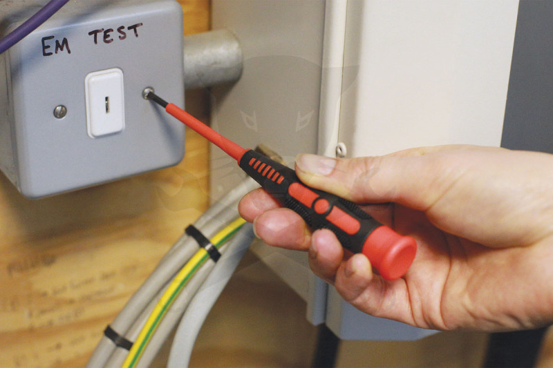 Csavarhúzó készlet Phillips, Lapos precíziós 1000V AC , 1500V DC 6 db-os