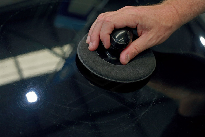 Polírozó készlet kézi 3 db 125 mm-es polírfej +1 db tépőzáras marokfogó