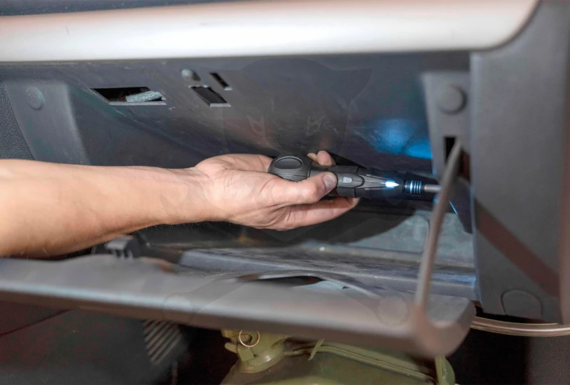 Csavarozó készlet akkus, Ultra kompakt - 3.6V 900 mAh - Hubitools