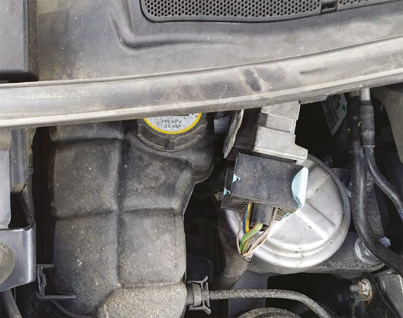 Hűtősapka-leszedő kulcs - Ford, Mazda, Volvo