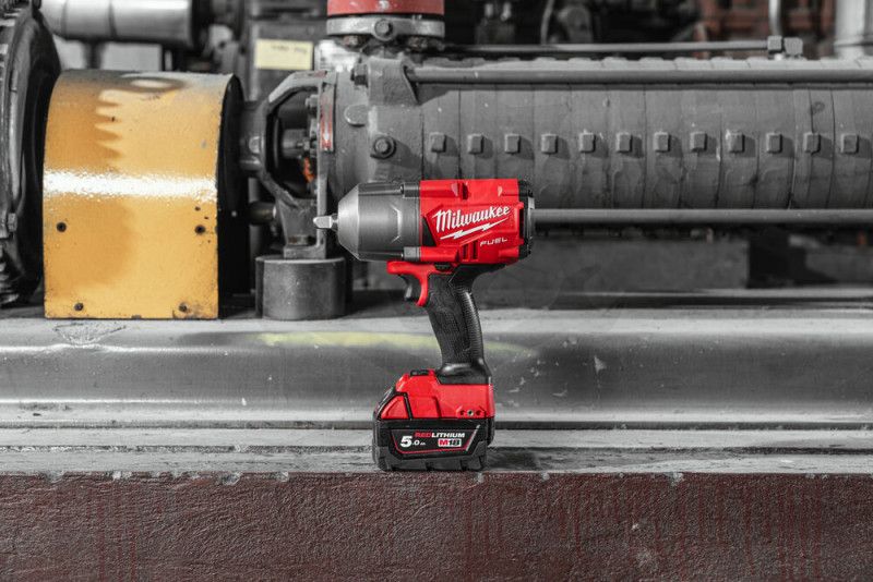 Ütvecsavarozó, akkus 18V 1017 Nm 1/2" -akku nélkül- Milwaukee (M18 FHIWP12-0X)