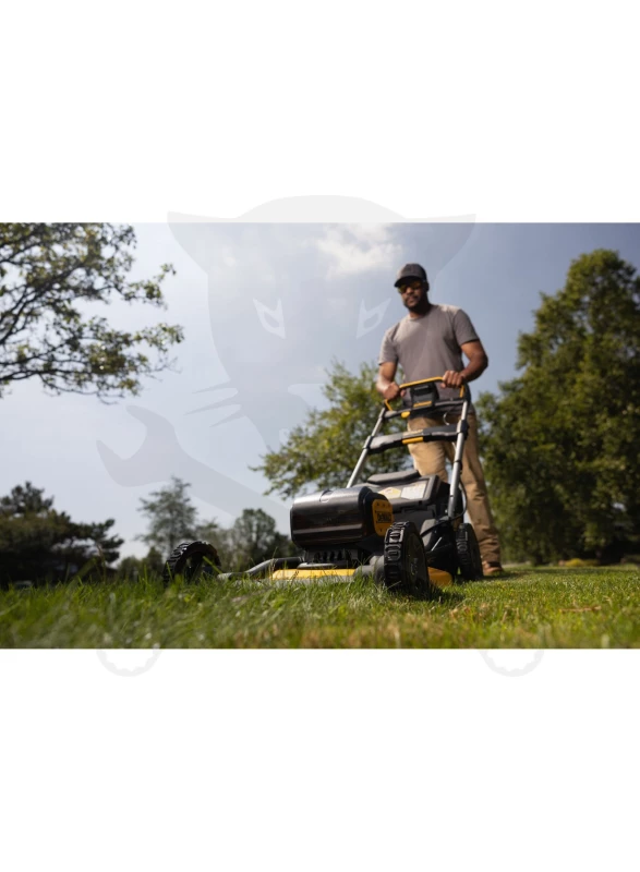 Fűnyíró, akkus 36V=2x18V - 53 cm önjáró - akku nélkül - DeWalt
