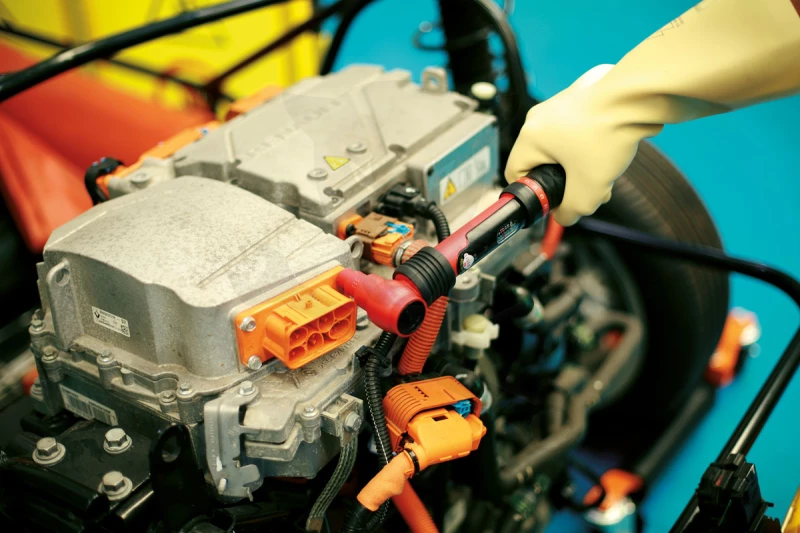 Nyomatékkulcs 5-25 Nm 3/8" - 1000 V Szigetelt profi - Laser