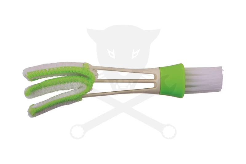 Duplafejű ecset utastér szellőzőrács tisztítására, stb.