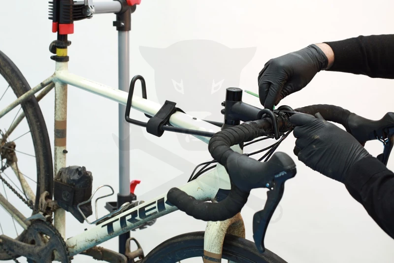 Kerékpárhoz kormány tartó szerszám - Laser