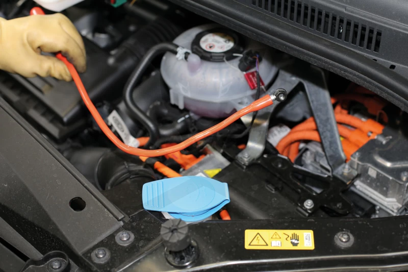 Mágnes flexibilis SZIGETELT 1000 V-os 12,1 mm - 560 mm - Laser