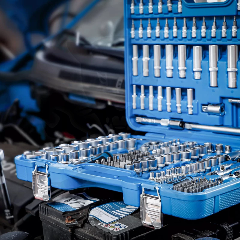 Szerszámkészlet 192 részes dugókulcs készlet 1/2"-3/8"-1/4" PRO TORQUE