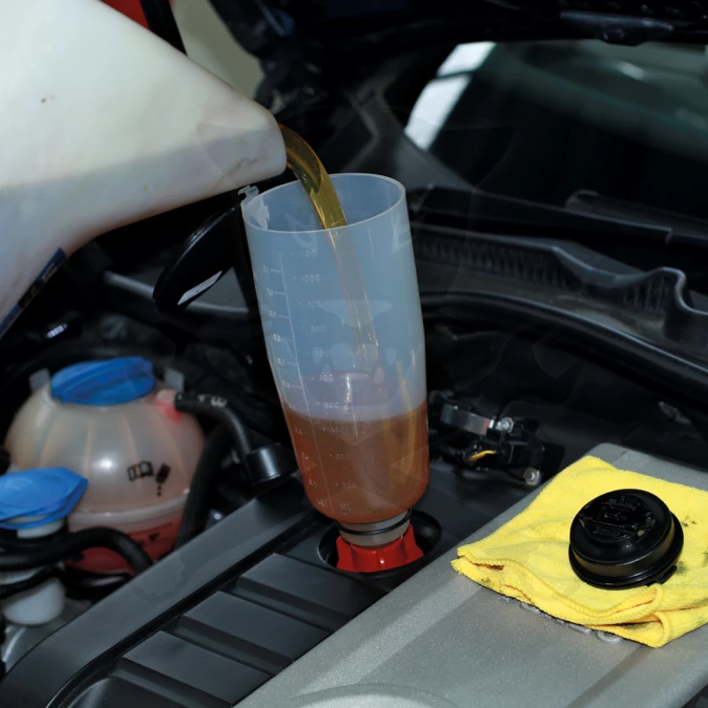 Tölcsér olajbetöltéshez speciális kézmentes, univerzális, 9 db-os