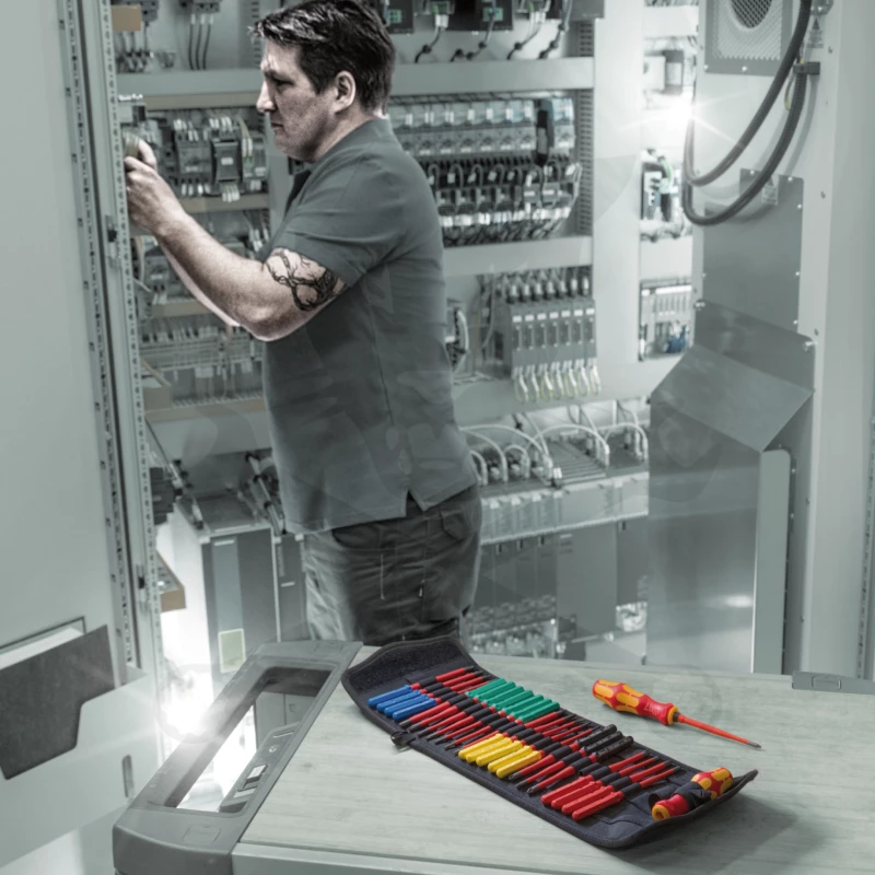 Csavarhúzó készlet szigetelt VDE 1000V 26 db-os készlet - Wera