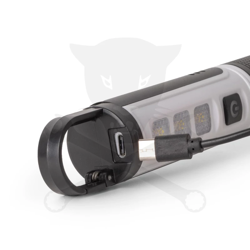 Szerelőlámpa (LED lámpa) 550 lm IP54 USB-s zoomolható - ENTAC