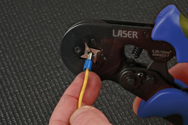 Fogó, krimpelő készlet 4 pofás - Laser