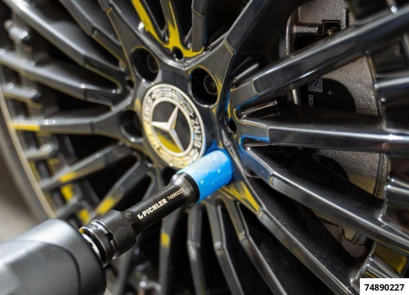 Légkulcsfej alufelnihez 17-es, 150 mm, elforgó védőhüvellyel -Pichler