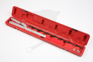 Vezérmű fogaskerék oldásához-lazításához ellentartó, univerzális